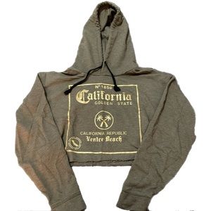 Cropped hoodie